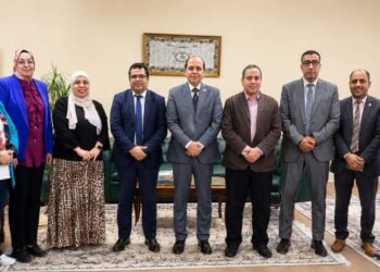 جامعة مدينة السادات تبحث مع جهاز تنمية المشروعات إطلاق برامج لدعم ريادة الأعمال والابتكار والشركات الناشئة