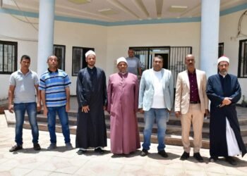 جامعة الوادي الجديد تقدم نموذجًا متكاملًا للقوافل المجتمعية في خدمة أهالي مدينة باريس