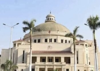 جامعة القاهرة تخصص منحًا دراسية لأوائل الثانوية العامة دعمًا للتميز الأكاديمي واستقطاب المتميزين