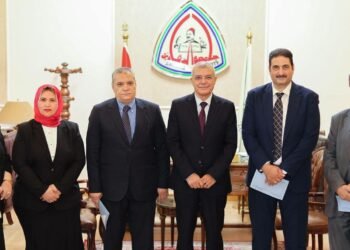 رئيس جامعة الزقازيق يصدر تكليفات جديدة لعدد من عمداء الكليات دعمًا للتطوير الأكاديمي والبحثي