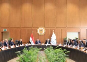 المجلس الأعلى للجامعات يعتمد إطارًا لتقييم أداء الجامعات ويؤكد تطوير منظومة البحث والابتكار والاستعداد الكامل للتنسيق الإلكتروني