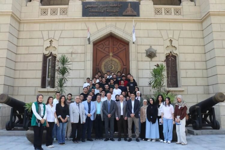 كلية الهندسة بجامعة عين شمس تستقبل أوائل الثانوية العامة وتقدم منحًا كاملة للثلاثين الأوائل