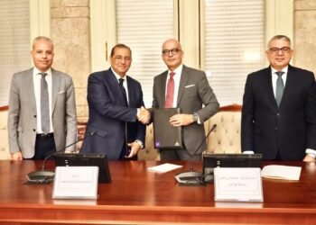 جامعة عين شمس والمصرية للاتصالات تتعاونان لتطبيق منصة ذكية للتعلم بالذكاء الاصطناعي
