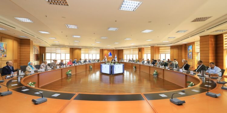 مجلس جامعة كفر الشيخ يستعد للعام الجامعي الجديد بخطة متكاملة لتعزيز جودة التعليم والبحث العلمي وخدمة المجتمع