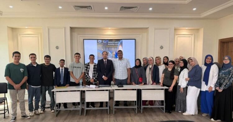 بني سويف الأهلية تعزز ربط الدراسة بالتطبيق.. طلاب «العلوم التطبيقية للفضاء والملاحة» يختتمون تدريبهم بوكالة الفضاء المصرية