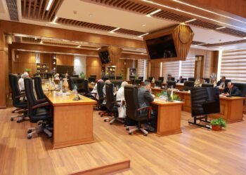 مجلس عمداء جامعة مدينة السادات يناقش استعدادات العام الدراسي الجديد وملفات التطوير والتحول الرقمي