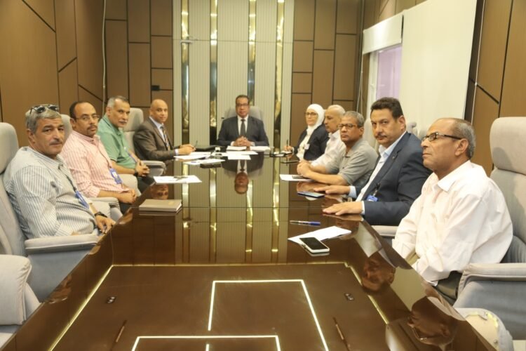 جامعة قنا تعزز جودة البيئة التعليمية بمنظومة موحدة للأمن والسلامة وإدارة المخاطر