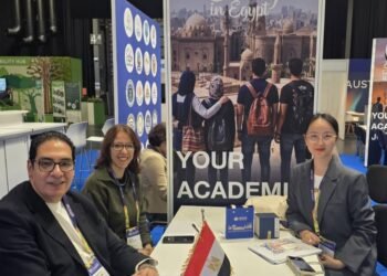 جامعة القاهرة توسع شراكاتها الدولية من جلاسكو وتبحث برامج مشتركة وحراكًا أكاديميًا عالميًا