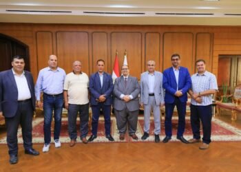 جامعة كفر الشيخ تبحث مع البريد المصري إتاحة خدمات بريدية ومالية جديدة داخل الحرم الجامعي