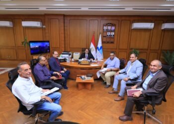 رئيس جامعة كفر الشيخ يترأس اجتماع مجلس إدارة الشؤون الطبية ويؤكد تطوير منظومة الرعاية الصحية للطلاب