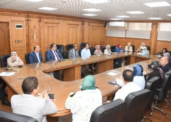 جامعة قناة السويس تعتمد تنفيذ 57 فعالية مجتمعية استفاد منها 4380 مواطنًا وتعلن الفائزين بجوائز الأداء المتميز والإرادة الذهبية