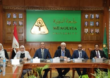 جامعة المنوفية تناقش مواءمة مخرجات التعليم مع احتياجات سوق العمل ومهارات المستقبل استجابةً لدعوة رئيس الجمهورية