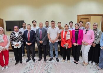 جامعة كفر الشيخ تحصد 4 منح بحثية لطلاب معهد علوم وتكنولوجيا النانو ضمن برنامج «نمو – خطوة بخطوة»