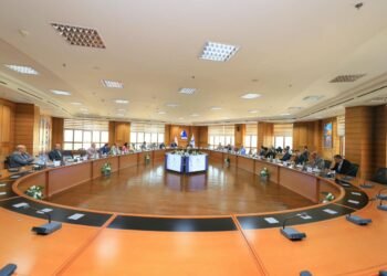 جامعة كفر الشيخ تناقش تطوير التعليم والرعاية الطلابية والذكاء الاصطناعي والابتكار خلال اجتماع مجلس العمداء لشهر أكتوبر 2026