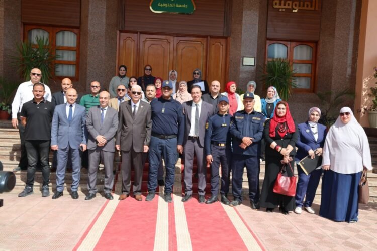 رئيس جامعة المنوفية يشهد محاكاة لمواجهة الحرائق وتنفيذ خطة إخلاء.. تدريب عملي لتعزيز السلامة والاستعداد للطوارئ