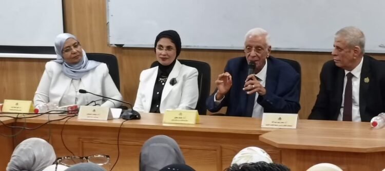 جامعة القاهرة الأهلية تستضيف د. حسام موافي في لقاء مفتوح مع طلاب القطاع الصحي لتعزيز الوعي وبناء الشخصية
